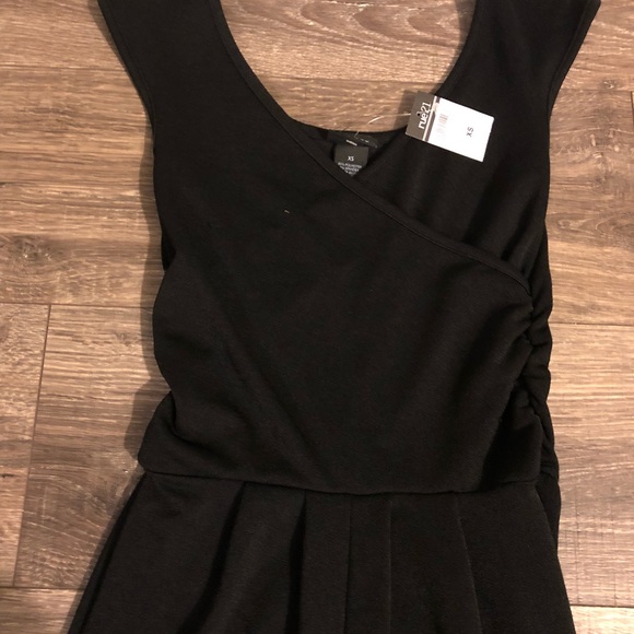 NWT Black jumper - Picture 3 of 3